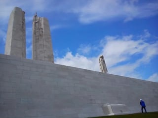 Vimy Ridge and Belgian Canadian private battlefield Tour