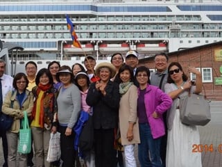 Warnemuende family trip: Walking tour of former fishing village